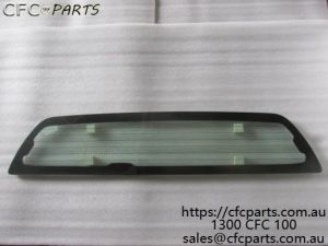 P1521030006A0 Rear windshield glass assembly