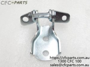 P1620110002A0 Left rear door lower hinge assembly
