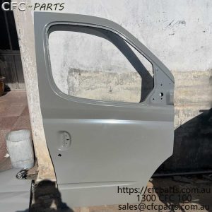 C00001305-4100 LDV V80  Right Front Door