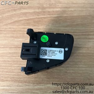 C00047609 LDV Ute  Steering Wheel Switch Assembly