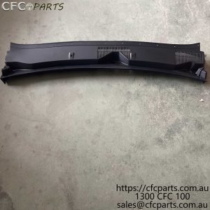 C00047954 LDV Ute  Windscreen Cowl Panel Assembly