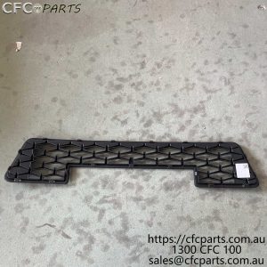 C00049446 LDV Ute  Front Bumper Lower Grille