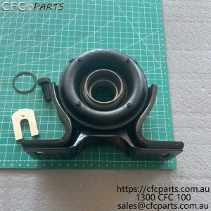 C00112004 LDV V90  Front Tailshaft Centre Support Assembly