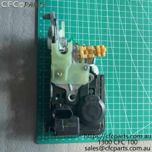 C00117566 LDV LAT Rear Side Door Lock Assembly