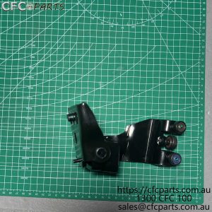 C00572954 LDV G10  Sliding Door Centre Hinge Assembly