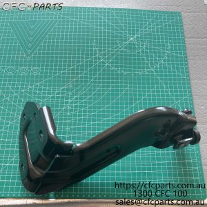 C00572956 LDV G10  Sliding Door Lower Hinge Assembly